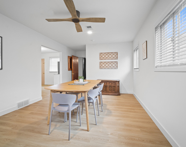 1105 Julienne Drive - Photo Thumbnail 13