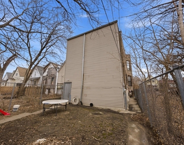 7242 S May Street - Photo Thumbnail 9