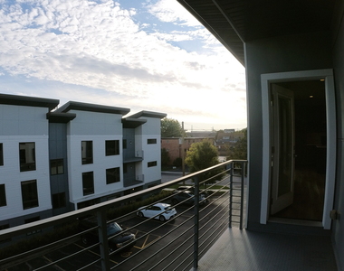 5001 Prospect Street - Photo Thumbnail 5