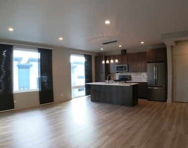 5001 Prospect Street - Photo Thumbnail 1