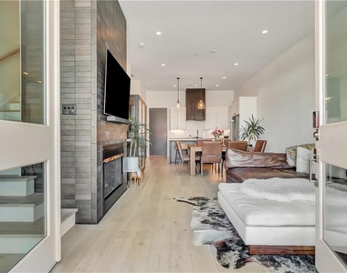 580 Heatherden Avenue - Photo Thumbnail 5