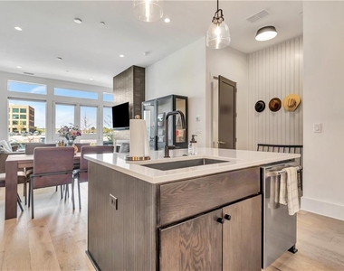 580 Heatherden Avenue - Photo Thumbnail 14