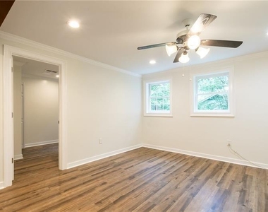4932 Rock Haven Drive Sw - Photo Thumbnail 5