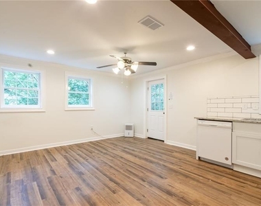 4932 Rock Haven Drive Sw - Photo Thumbnail 4