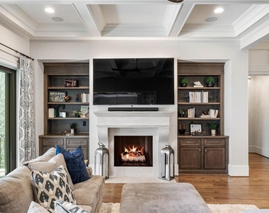 5265 Peachtree Dunwoody Road - Photo Thumbnail 17