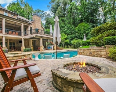 5265 Peachtree Dunwoody Road - Photo Thumbnail 26