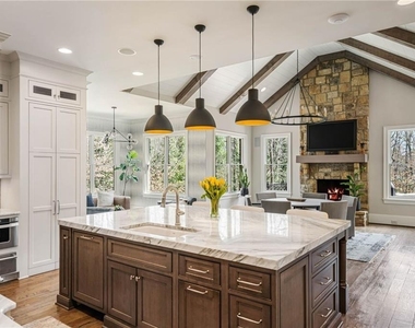 5265 Peachtree Dunwoody Road - Photo Thumbnail 6