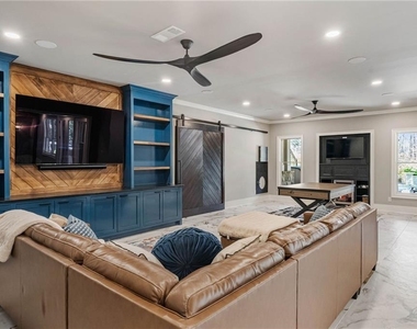 5265 Peachtree Dunwoody Road - Photo Thumbnail 30