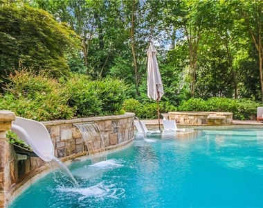 5265 Peachtree Dunwoody Road - Photo Thumbnail 24