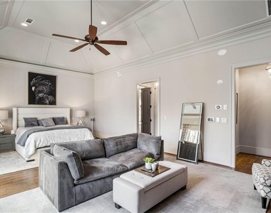 5265 Peachtree Dunwoody Road - Photo Thumbnail 13