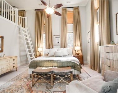 1628 Briarcliff Road Ne - Photo Thumbnail 9