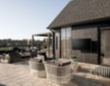 8037 W Belmont Avenue - Photo Thumbnail 25