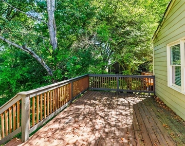 1411 Mercer Avenue - Photo Thumbnail 19