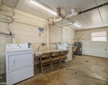 1337 1st Street - Photo Thumbnail 8