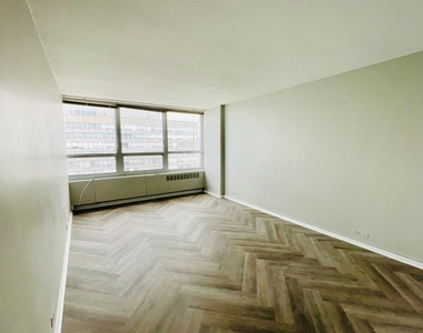 4800 S Chicago Beach Drive - Photo Thumbnail 7
