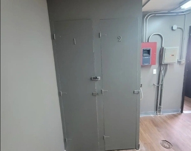 14521 S Richmond Avenue - Photo Thumbnail 10