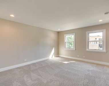 3119 Lake Avenue - Photo Thumbnail 15