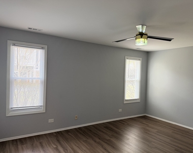 1312 Coventry Circle - Photo Thumbnail 16