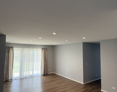 1312 Coventry Circle - Photo Thumbnail 2