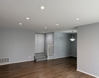1312 Coventry Circle - Photo Thumbnail 1