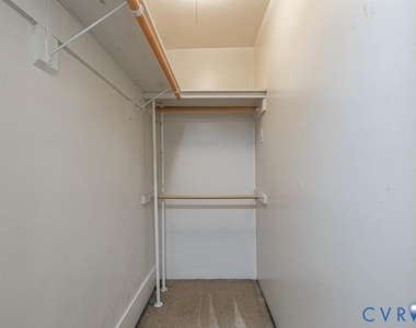 102 N Lombardy Street - Photo Thumbnail 5