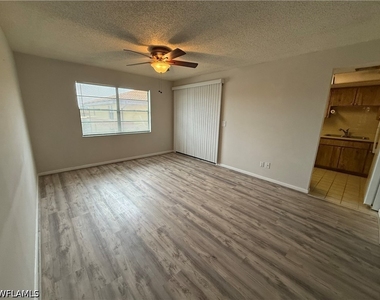 6136 Whiskey Creek Drive - Photo Thumbnail 4