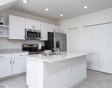 14267 Oviedo Place - Photo Thumbnail 3