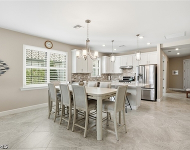 12361 Canal Grande Drive - Photo Thumbnail 8