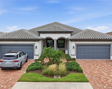 12361 Canal Grande Drive - Photo Thumbnail 2