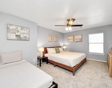 12711 Laurel Bank Way - Photo Thumbnail 31