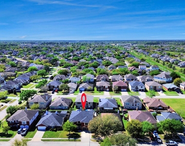 12711 Laurel Bank Way - Photo Thumbnail 44