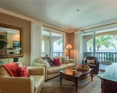 2825 Palm Beach Boulevard - Photo Thumbnail 2