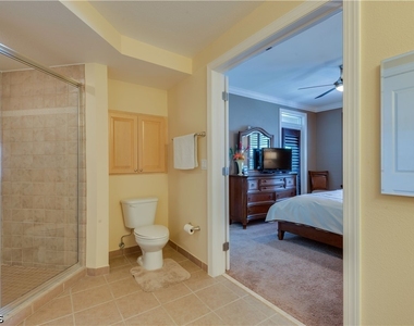 2825 Palm Beach Boulevard - Photo Thumbnail 17