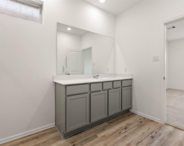 7594 Angels Landing Lane - Photo Thumbnail 16
