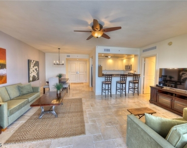2090 W First Street - Photo Thumbnail 5