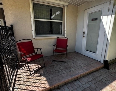 8409 Tahiti Road - Photo Thumbnail 20