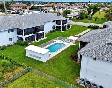 1203 Sw 48th Terrace - Photo Thumbnail 35