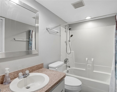 1203 Sw 48th Terrace - Photo Thumbnail 26