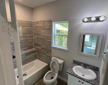230 Northlawn - Photo Thumbnail 33