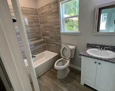 230 Northlawn - Photo Thumbnail 29