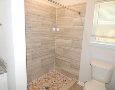 230 Northlawn - Photo Thumbnail 20