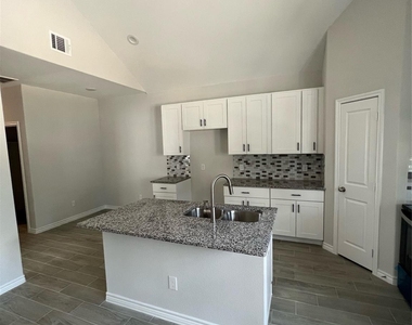 230 Northlawn - Photo Thumbnail 30
