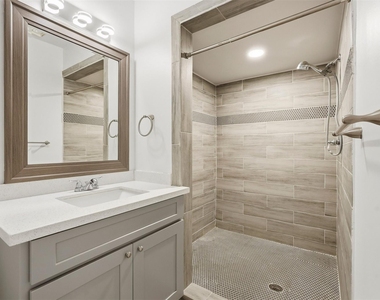 1219 Wisterwood Drive - Photo Thumbnail 19