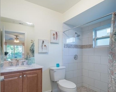 731 104th Avenue N - Photo Thumbnail 12