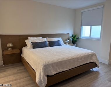 26600 Rosewood Point Drive - Photo Thumbnail 5