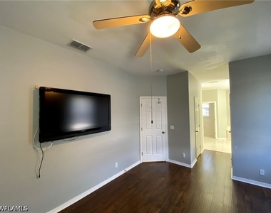 74 Burnt Pine Drive - Photo Thumbnail 12