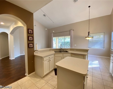 74 Burnt Pine Drive - Photo Thumbnail 8