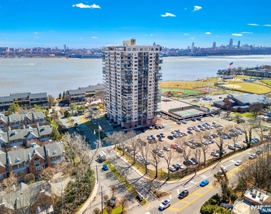 1203 River - Photo Thumbnail 18