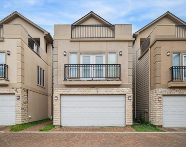 3041 Clinton Drive - Photo Thumbnail 1