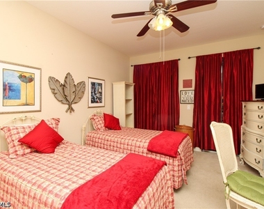 9054 Capistrano Street N - Photo Thumbnail 29